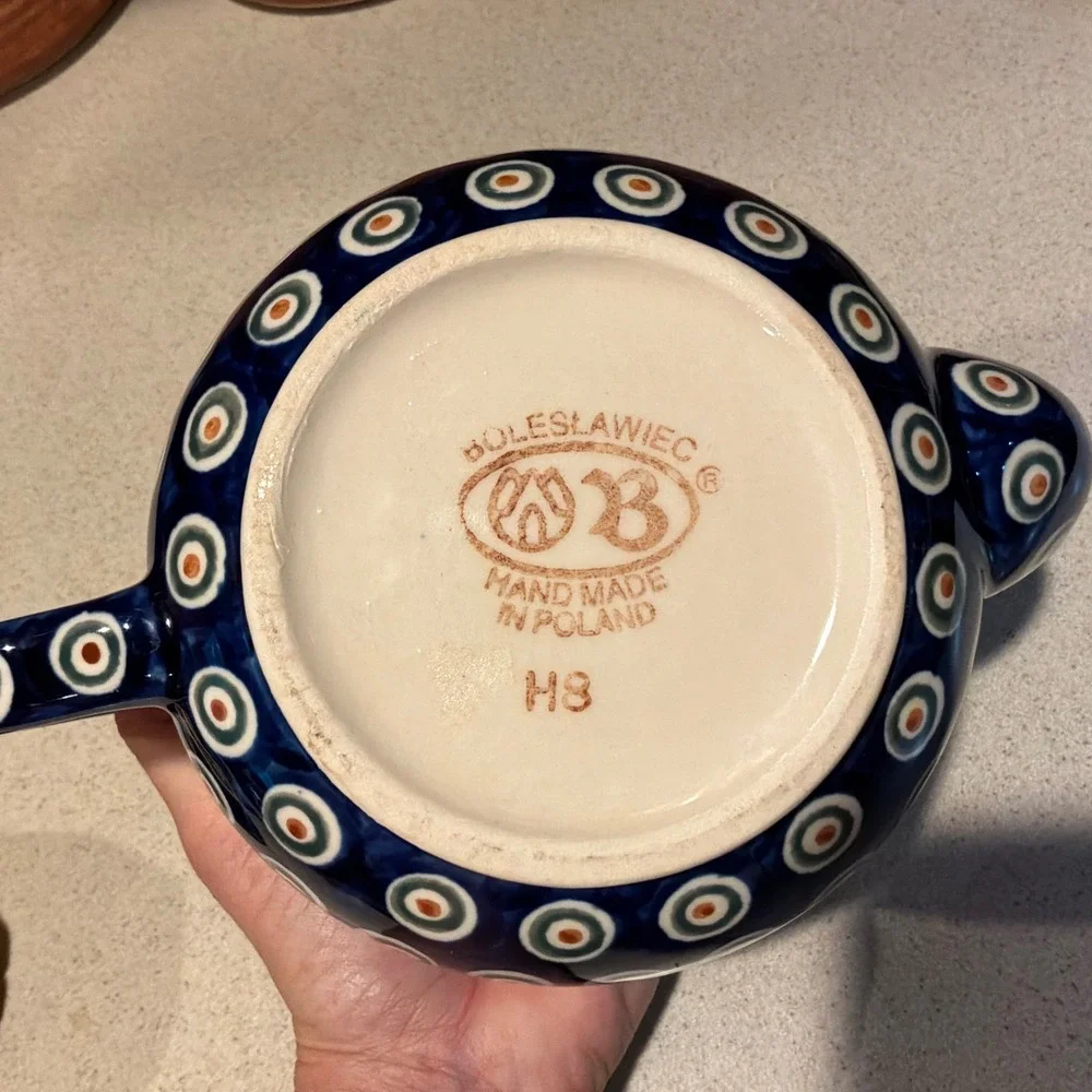 Boleslawiec Polish Pottery Teapot Peacock Eye Pattern Hand Made in Poland EUC